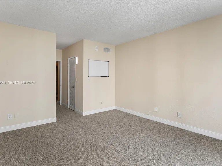 19390 Collins Ave #516 — Photo 26