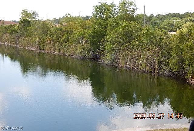2nd image of 406 NE 31st Ter