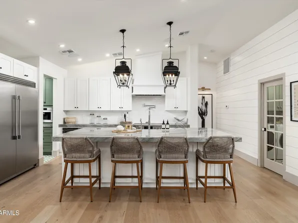 5720 E MARILYN Road, Scottsdale, AZ 85254