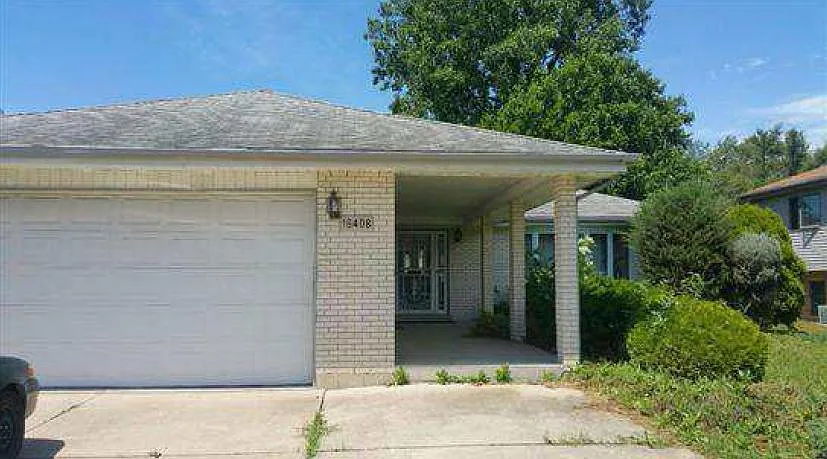 16408 Turner Ave photo 1