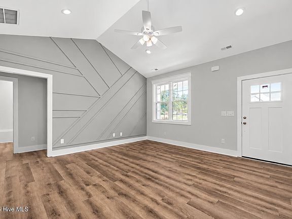 2nd image of 105 W Westbrook Street