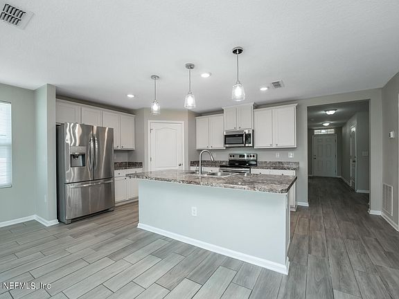 4th image of 3511 HERON COVE Drive