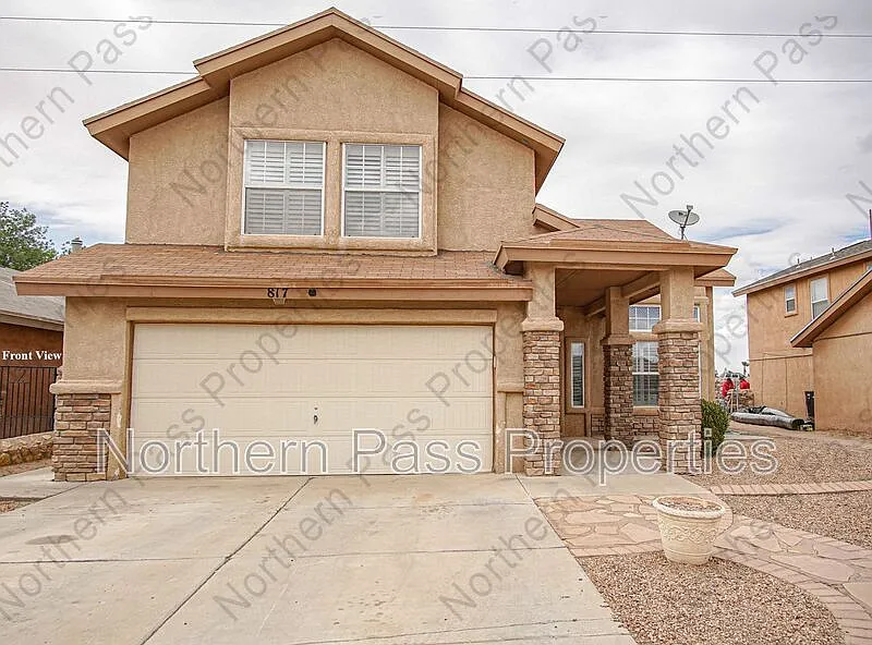 817 Dakota River Ave