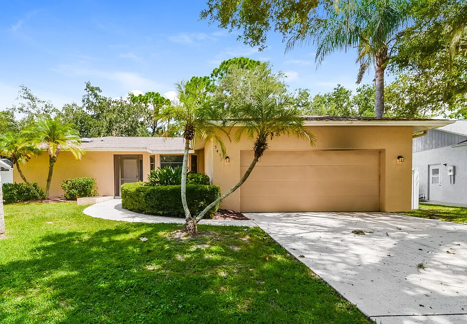 5453 Colonial Oaks Blvd