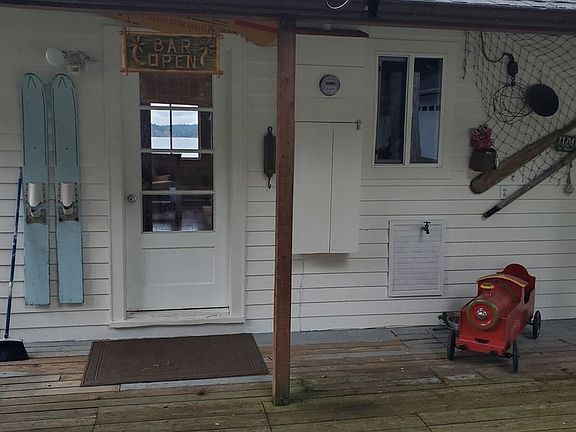2nd image of 11270 Seabeck Hwy NW #B