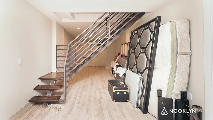 Rented by Nooklyn NYC LLC | media 6