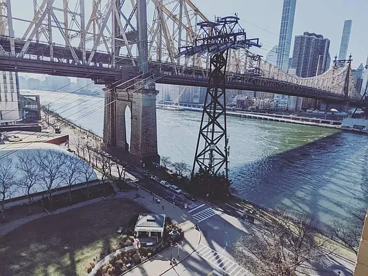 Rented by BARNES New York | media 43