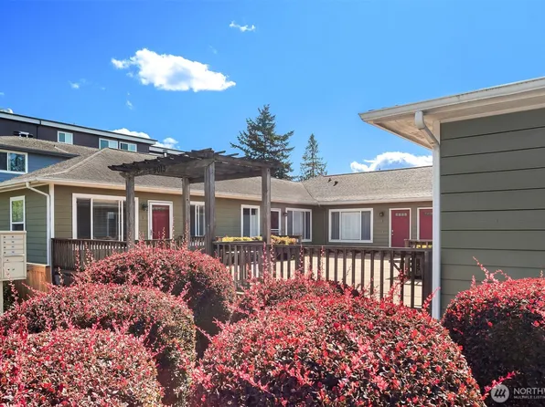 9013 16th Avenue SW #11, Seattle, WA 98106