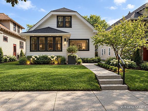 2nd image of 1613 E Pryor AVENUE