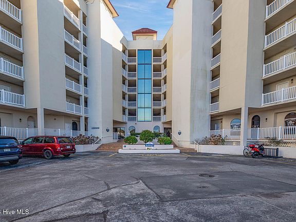 2nd image of 2000 New River Inlet Road Unit 1314