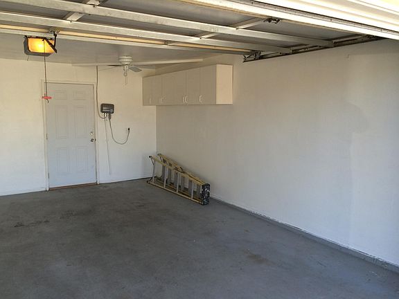 2nd image of 17451 Dorsey Ct