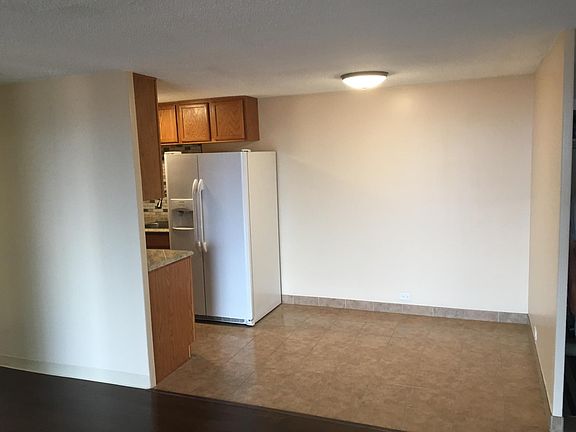 5th image of 2225 Buchtel Blvd APT 1002