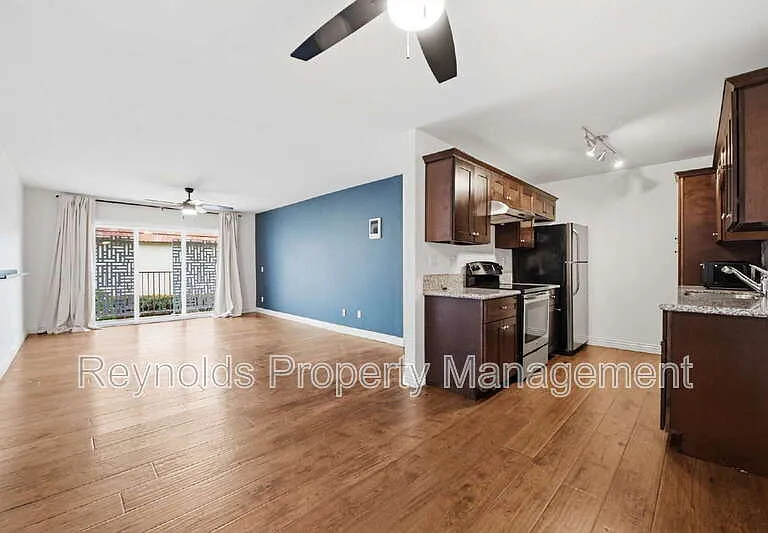 2344 Hosp Way #225 — Photo 1