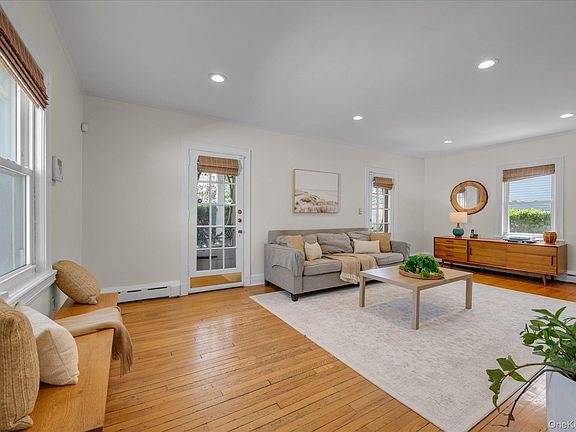 4th image of 44 Mackey Avenue