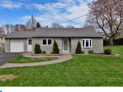 369 Nemoral St, Warminster, PA, 18974