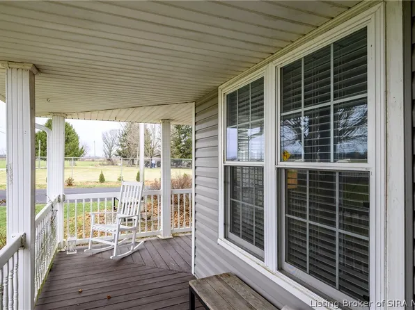 8408 Marion Martin Road, Charlestown, IN 47111