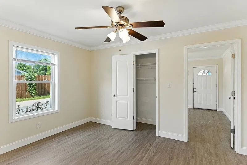 1 bed, 1.0 bath, $1,025 — Photo 3