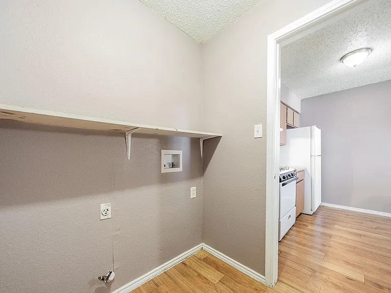 5807 Spring Meadow Rd #B — Photo 17