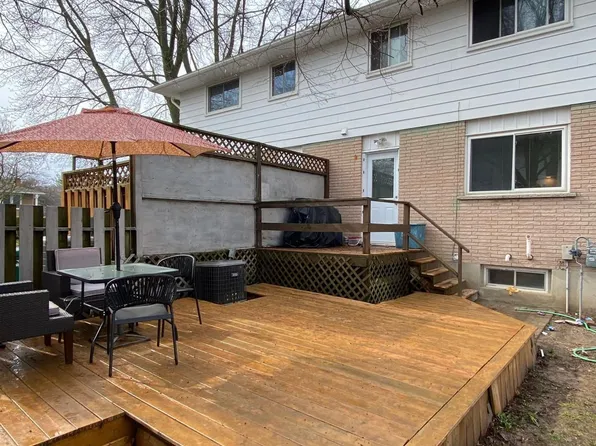 570 B Glen Forrest Blvd, Waterloo, ON N2L 4J5