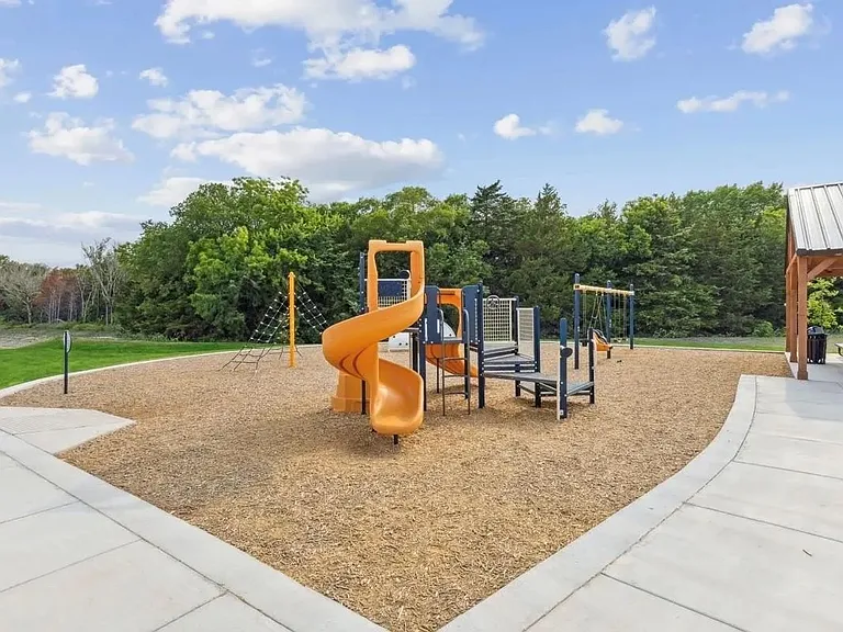 179 Cyprus Grove Dr — Photo 21