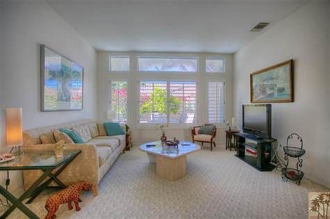3rd image of 78552 Bougainvillea Dr