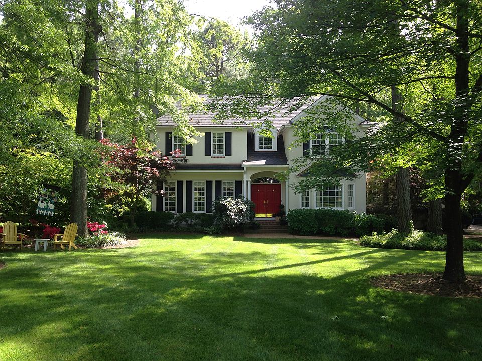 400 Gaslight Terrace