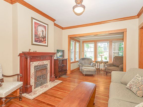 2nd image of 430 Hannah Ave