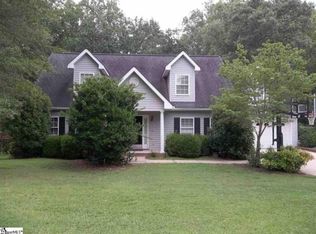 313 Chetsworth Ln, Greenville, SC 29607