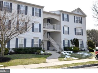 211 Wildflower Pl, Delran, NJ 08075