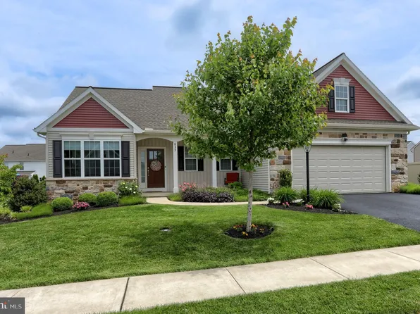 632 S Lancaster St, Annville, PA 17003