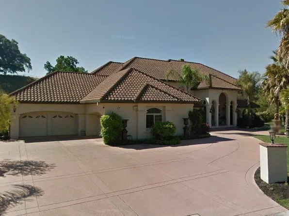 33 Udayakavi Ln, Danville, CA 94526