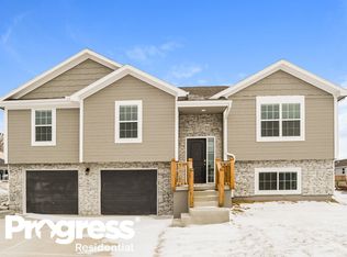 16743 Claire Dr, Belton, MO 64012