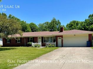 8769 Lilac Ln, Berrien Springs, MI 49103