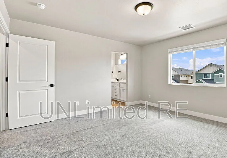 12249 Curtis Ct — Photo 19