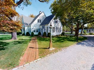 40 Halsey Rd, Remsenburg, NY 11960