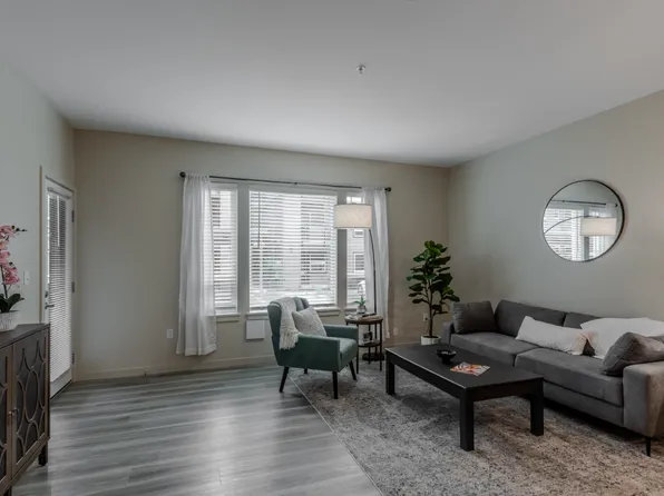 Fox Ridge Apartments