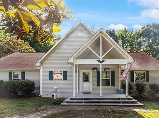 3298A Oakridge Dr, Graham, NC 27253