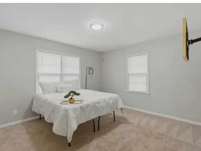 1233 Money St — Photo 15
