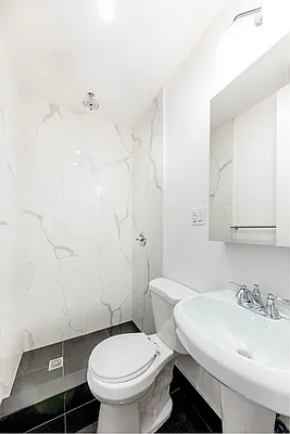 Rented by Compass | media 19