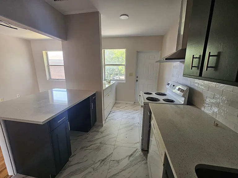 3005 Walton St #3 — Photo 5