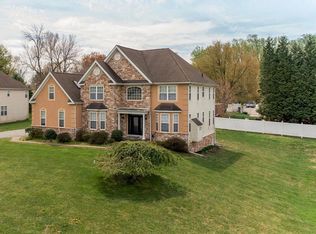 19 Millridge Dr, Aston, PA