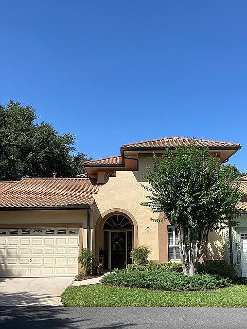 1st image of 1267 Vista Lago Pl