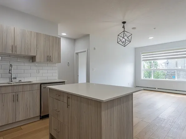 The View at Secord, 9660 229th St NW, Edmonton, AB T5T 7R1