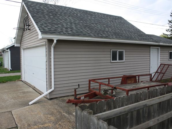 1102 5th St, Durant, IA 52747