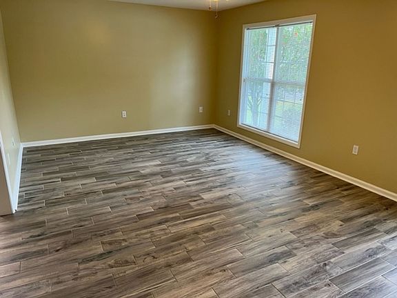 2nd image of 4206 Sonoma Dr
