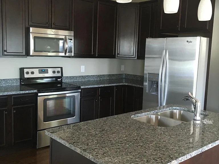 101 Stonewall Jackson Blvd — Photo 3
