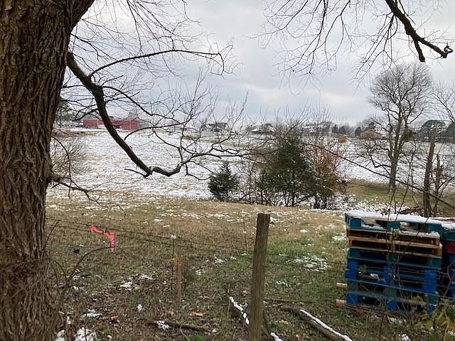 2nd image of Clear Water Rd