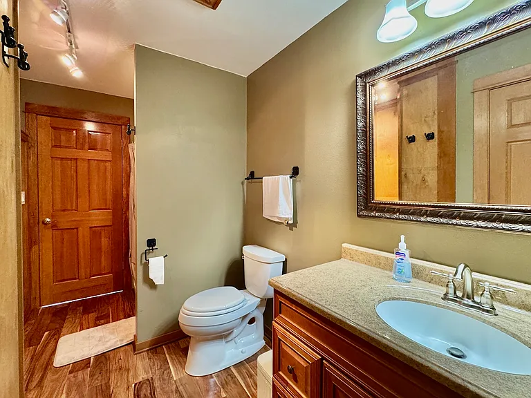 6183 Point Glover Ln E — Photo 31