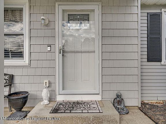 5th image of 48 Caribou Dr #72