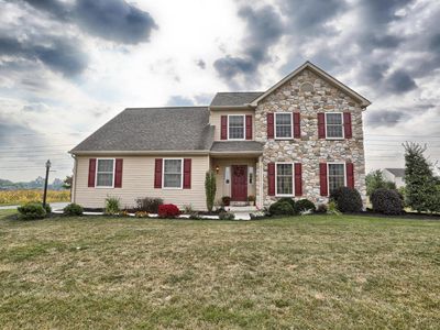 136 Equine Dr, Marietta, PA, 17547